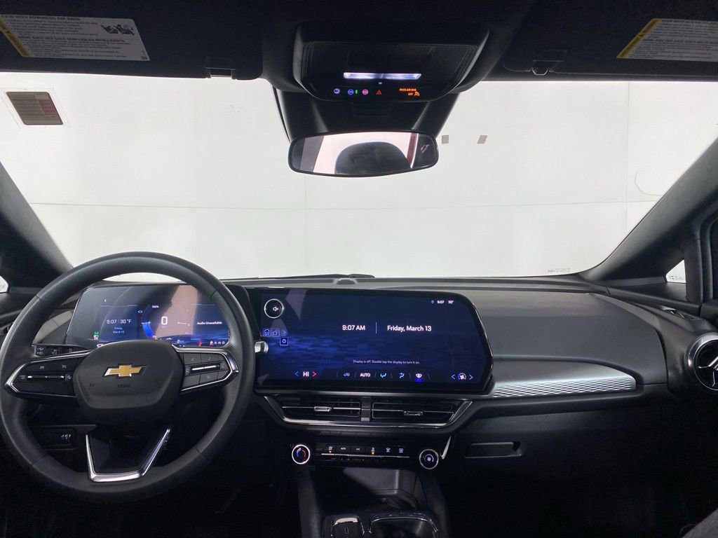 Used 2026 Chevrolet Equinox EV LT image 25