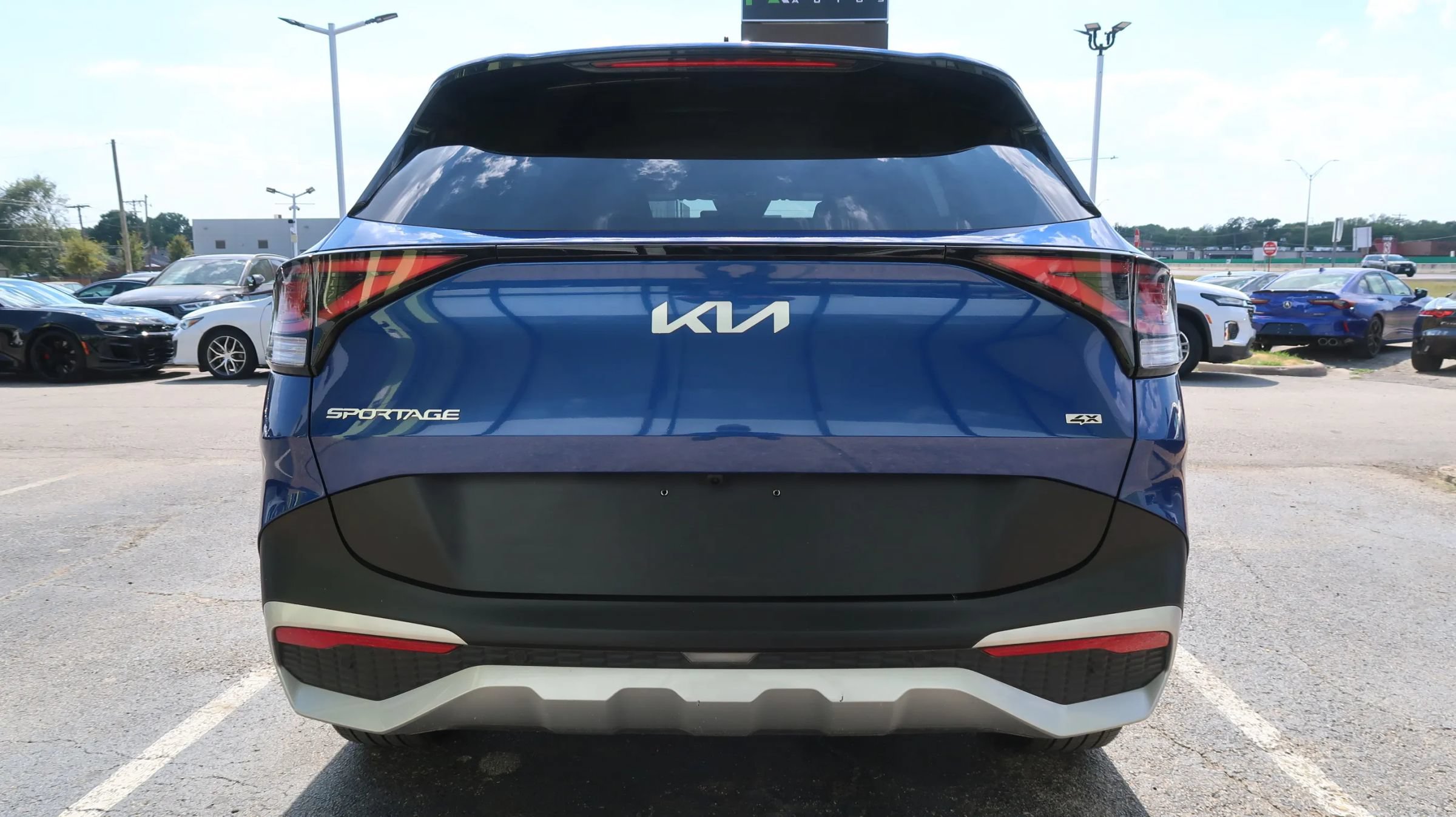 Used 2025 Kia Sportage EX w/ Premium Package AWD/4WD image 9