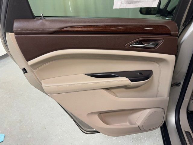 Used 2014 Cadillac SRX Performance w/ Driver Awareness Package image 28