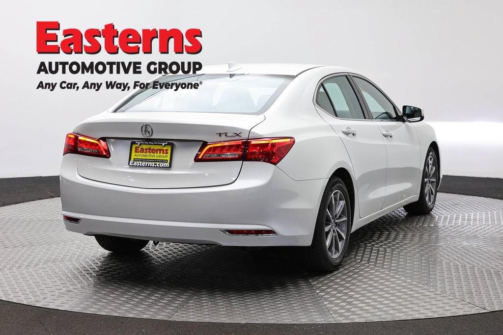 Used 2020 Acura TLX FWD image 5