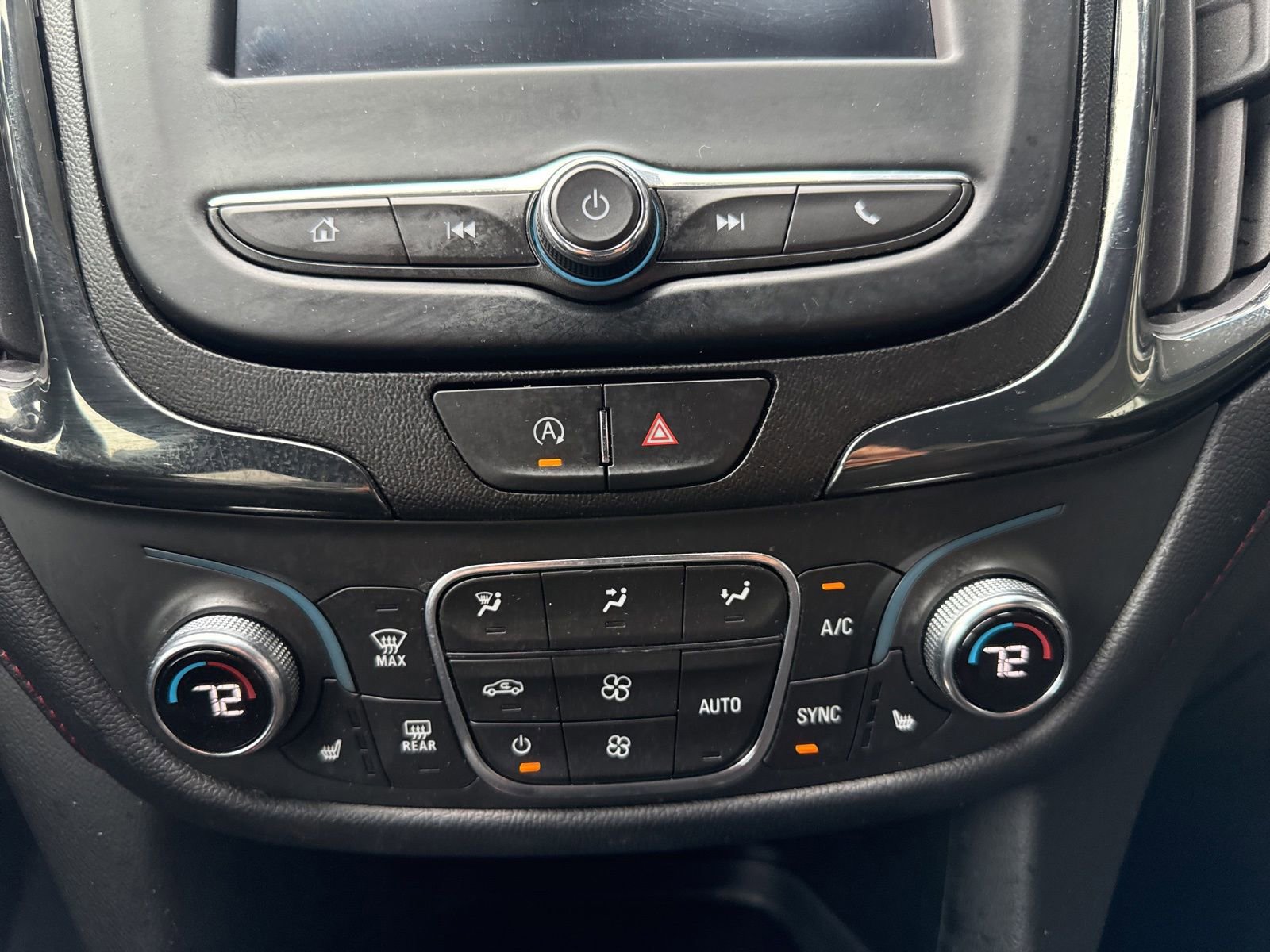 Used 2022 Chevrolet Equinox RS FWD image 25