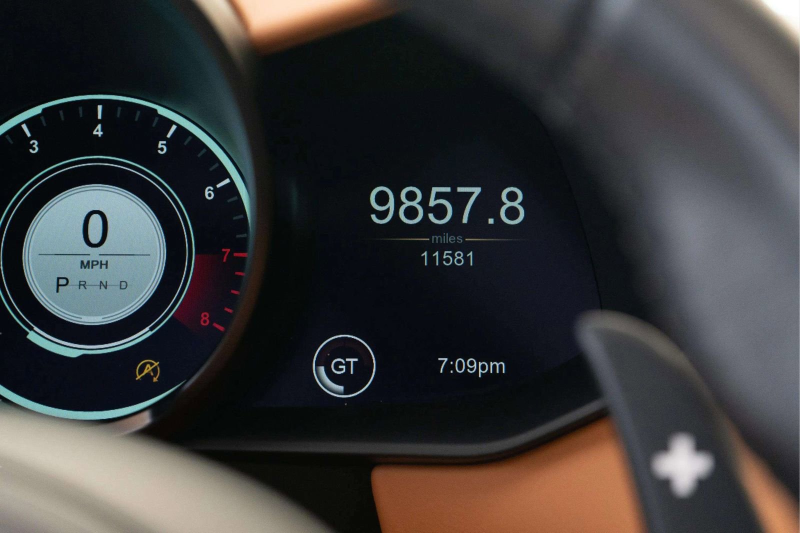 Used 2021 Aston Martin DBS Superleggera Volante image 39