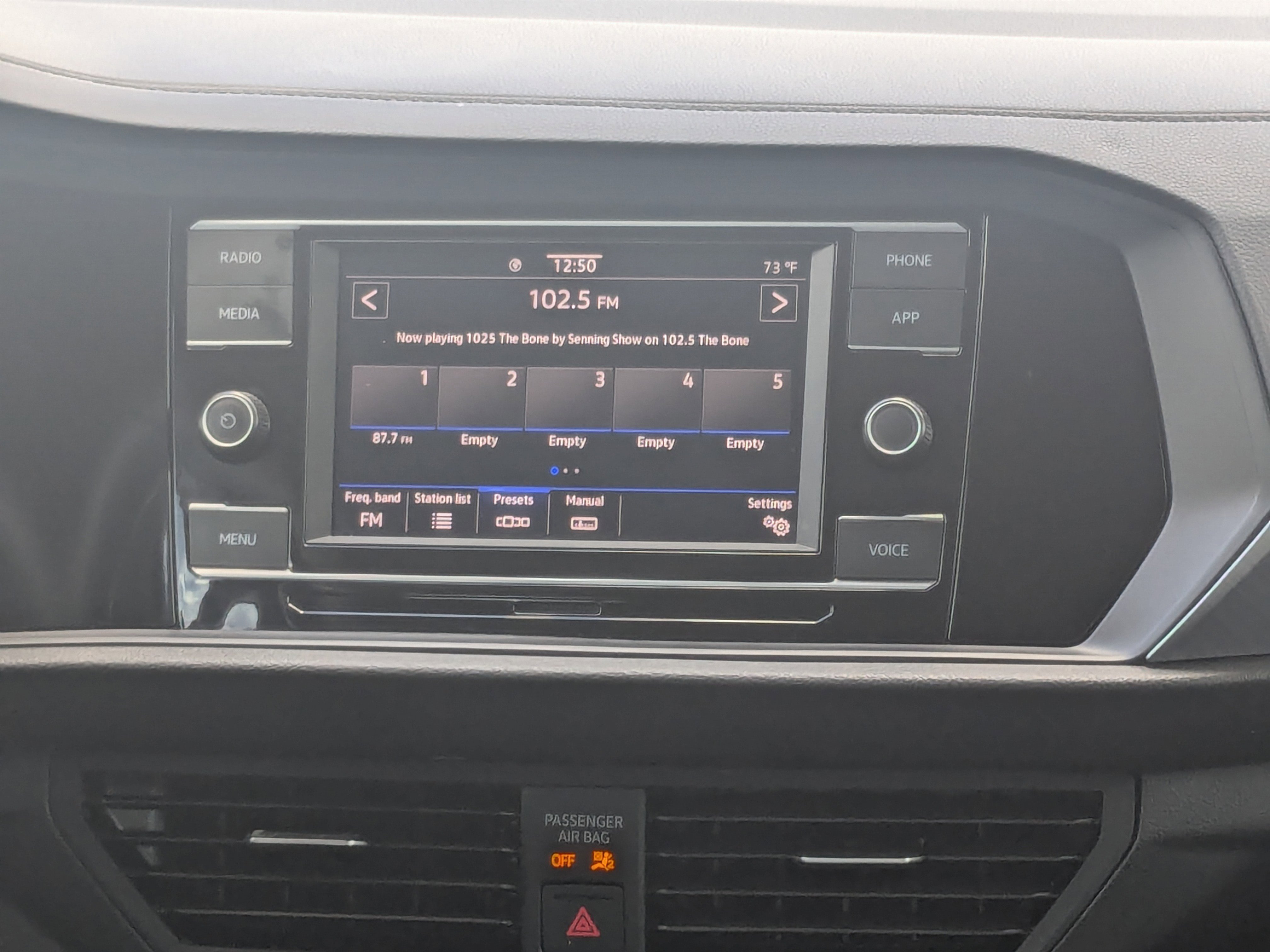 Used 2024 Volkswagen Jetta SE image 20