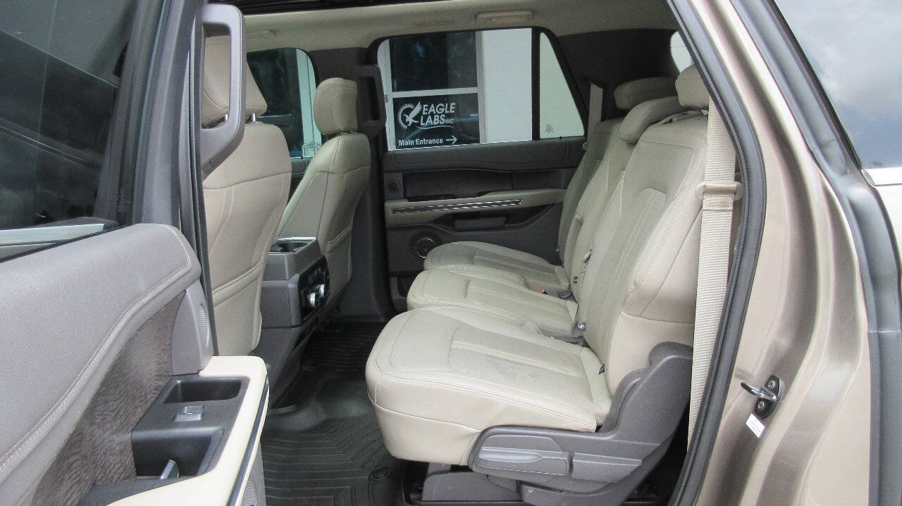 Used 2019 Ford Expedition Max Limited w/ Special Edition Package AWD/4WD image 14