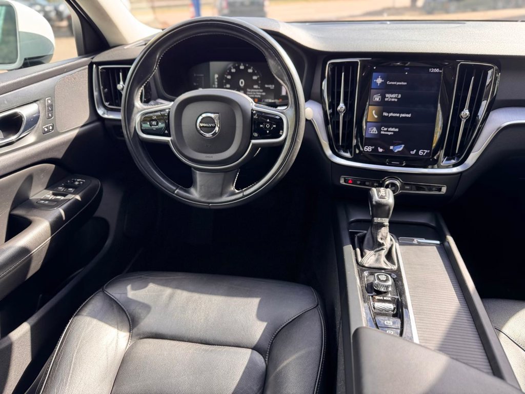 Used 2019 Volvo S60 T6 Momentum w/ Premium Package AWD/4WD image 25