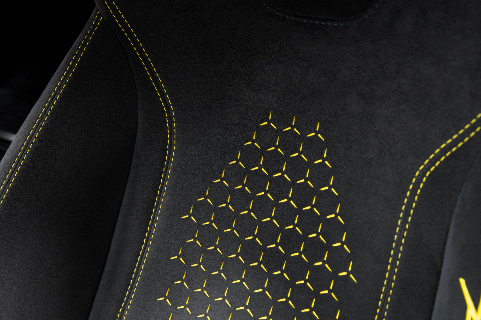 Used 2018 Lamborghini Huracan Performante image 16