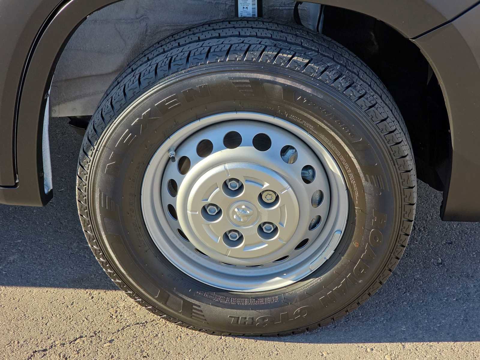 Used 2024 RAM ProMaster 3500 image 9