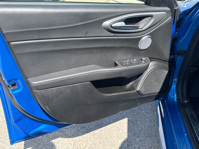 Used 2024 Alfa Romeo Giulia Veloce image 18