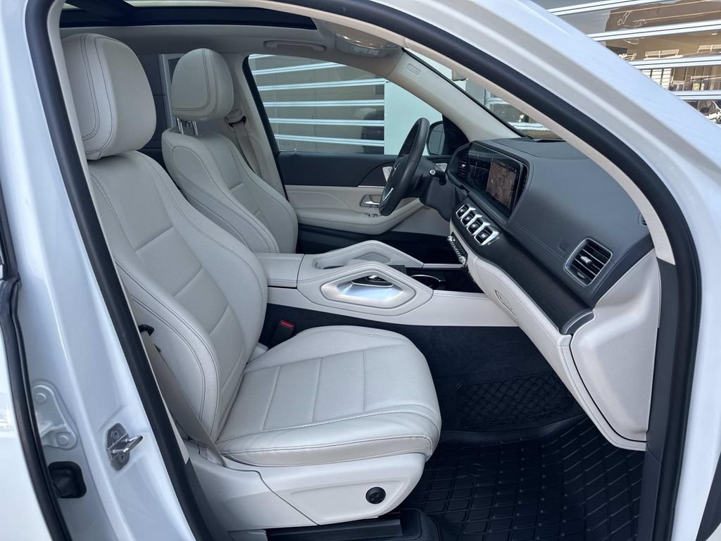 Used 2020 Mercedes-Benz GLE 350 4MATIC image 8