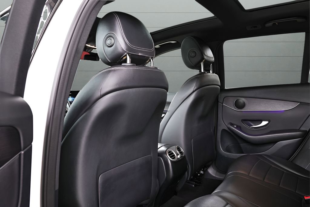 Used 2022 Mercedes-Benz GLC 300 4MATIC image 55