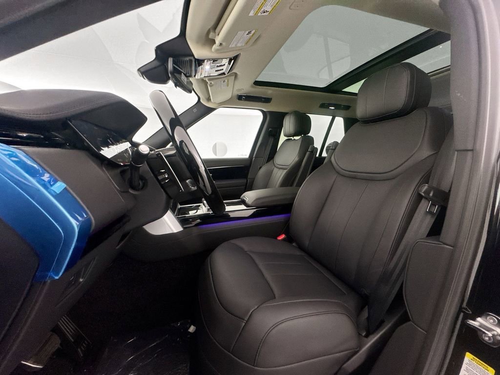 New 2026 Land Rover Range Rover SE image 20