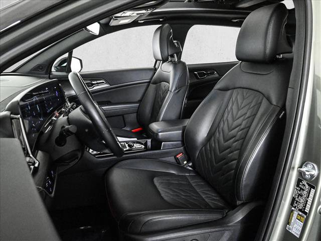 Used 2024 Kia Sportage X-Pro AWD/4WD image 17