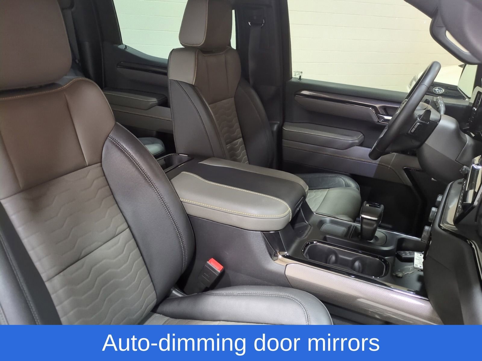 Used 2023 Chevrolet Silverado 1500 ZR2 w/ Technology Package AWD/4WD image 13