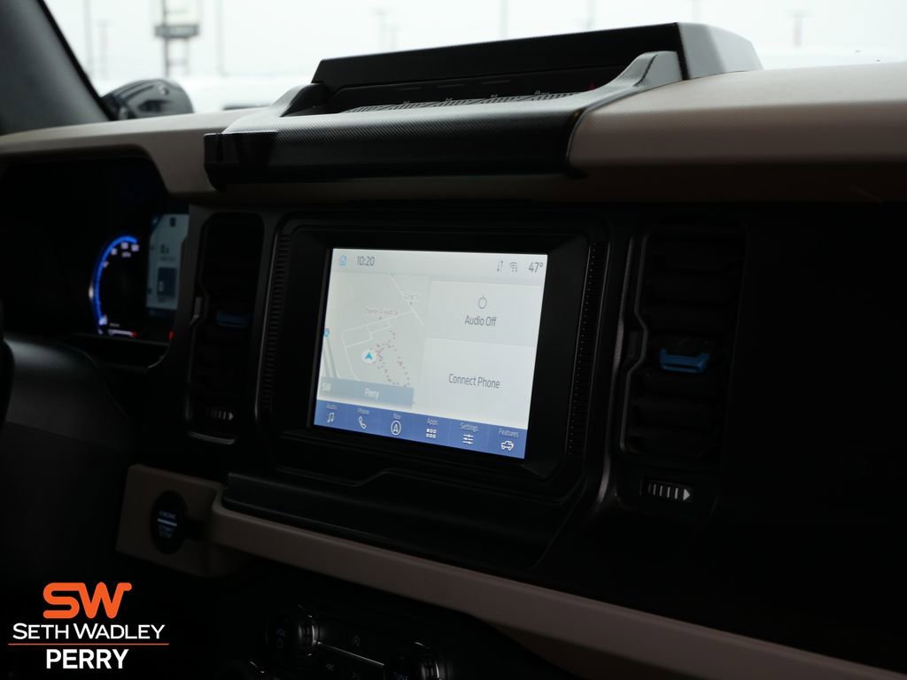 Certified 2022 Ford Bronco Wildtrak image 16