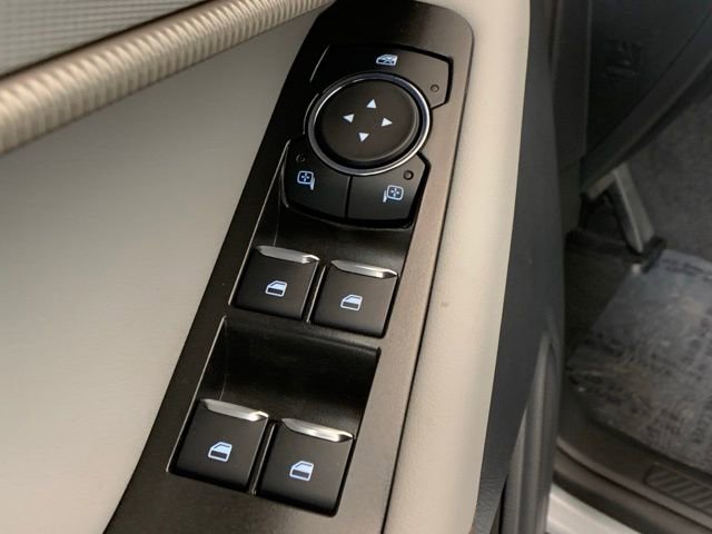 Used 2025 Ford Explorer Active w/ Active Comfort Package image 24