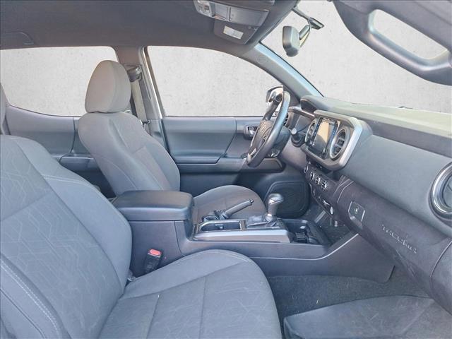 Used 2017 Toyota Tacoma TRD Sport w/ Tow Package image 18