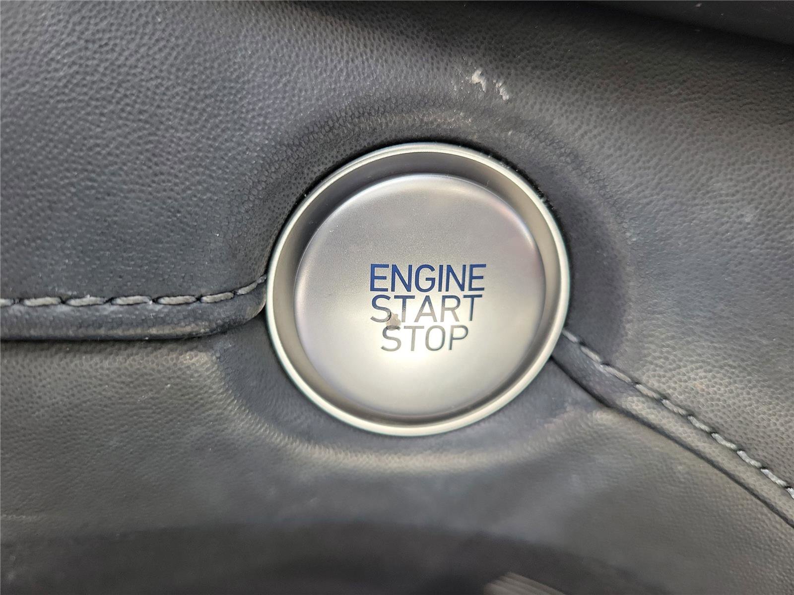 Used 2022 Hyundai Santa Fe Limited image 30