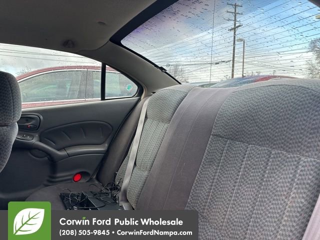 Used 2004 Pontiac Grand Am SE image 7