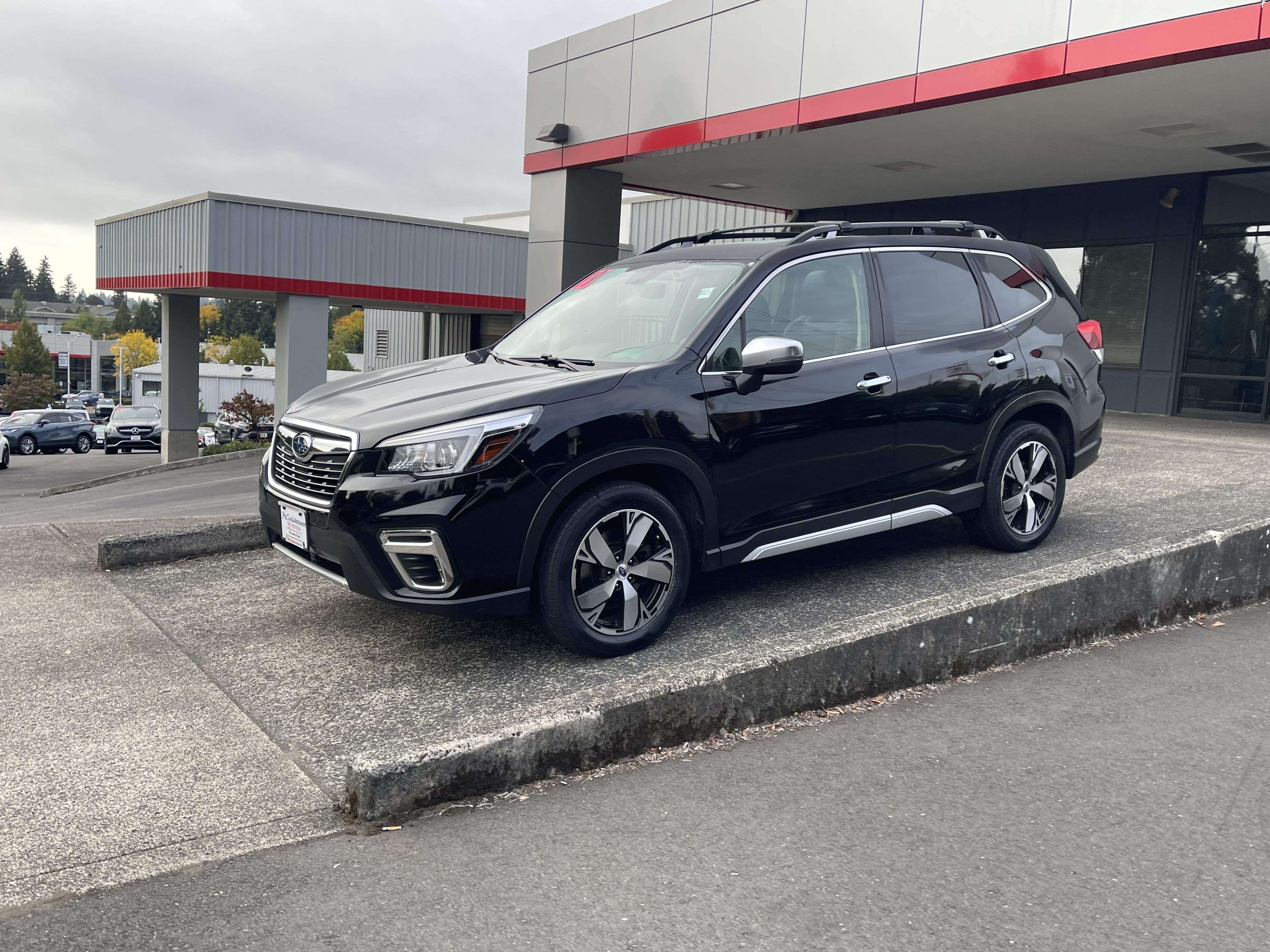Used 2019 Subaru Forester Touring w/ Popular Package #3 AWD/4WD image 4