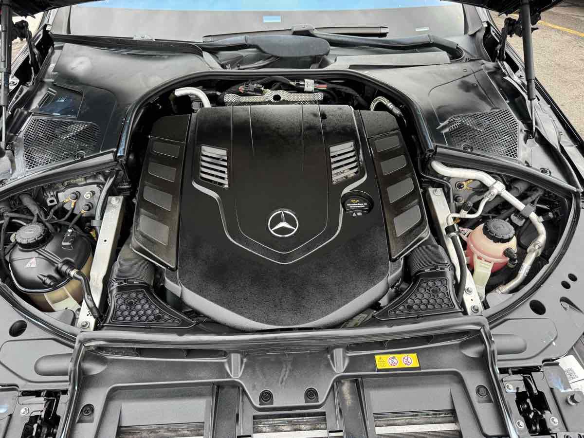 Used 2022 Mercedes-Benz S 580 4MATIC Sedan w/ AMG Line Package image 52