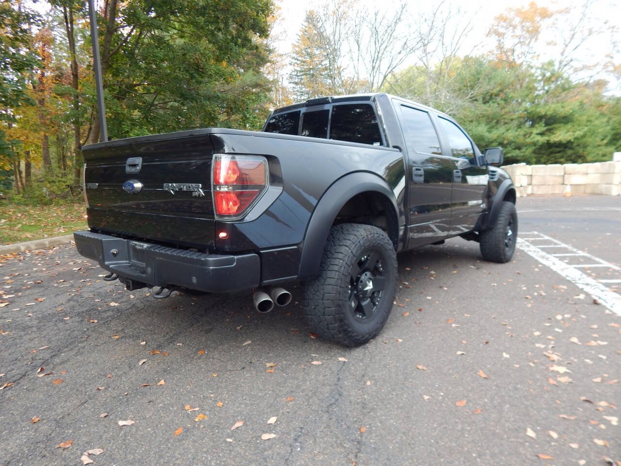 Used 2013 Ford F150 Raptor w/ Luxury Equipment Group AWD/4WD image 28