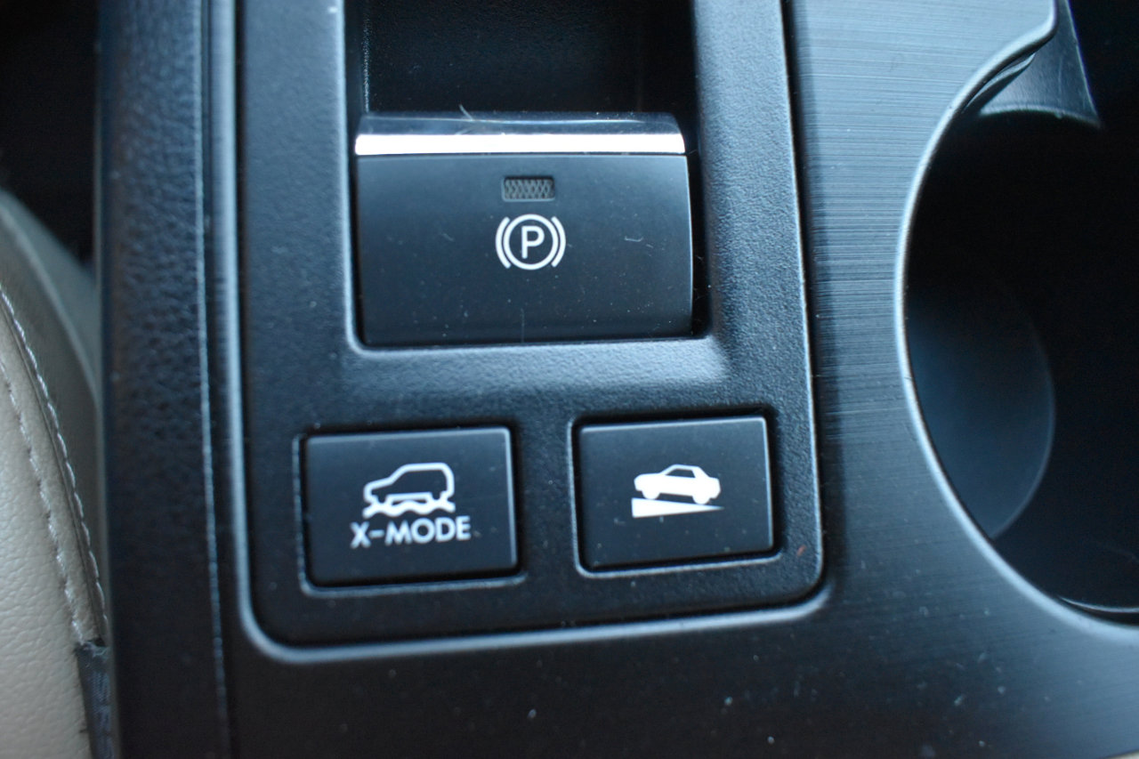 Used 2015 Subaru Outback 2.5i Limited w/ Protection Package #2 image 33