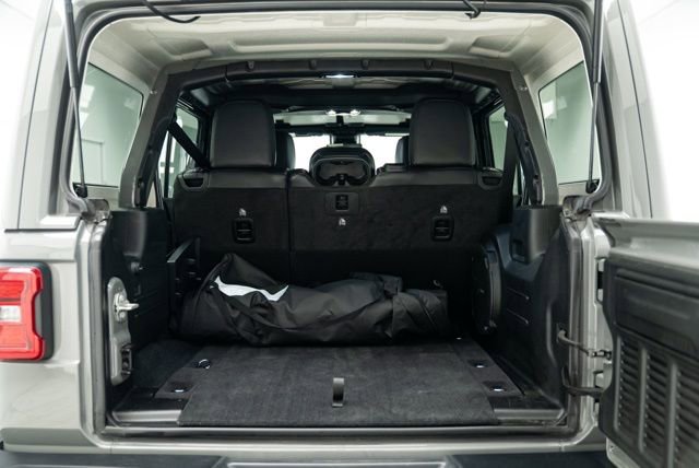 Used 2023 Jeep Wrangler Unlimited Rubicon 392 w/ Trailer Tow Package image 21