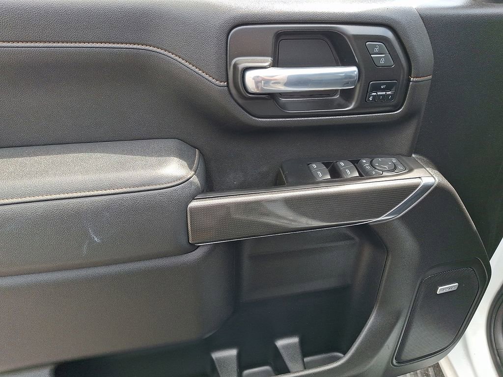 Used 2023 GMC Sierra 3500 AT4 w/ AT4 Premium Plus Package image 12