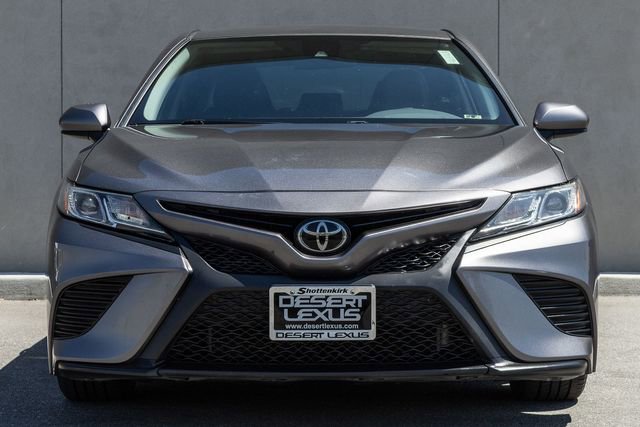 Used 2020 Toyota Camry SE FWD video 2
