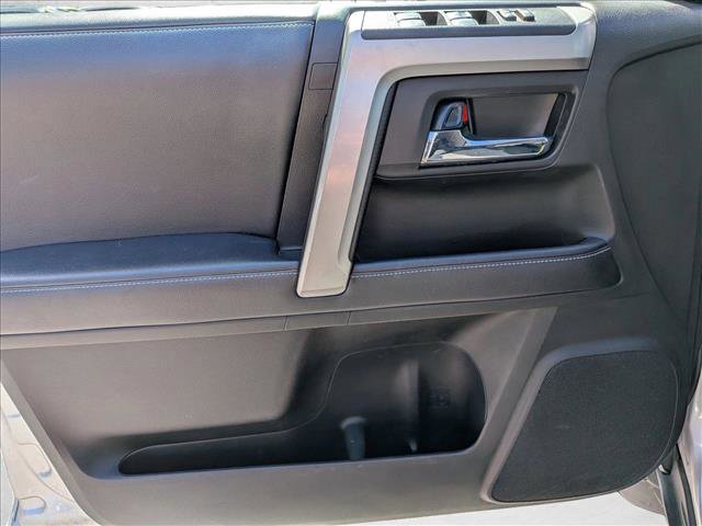 Used 2018 Toyota 4Runner SR5 image 10