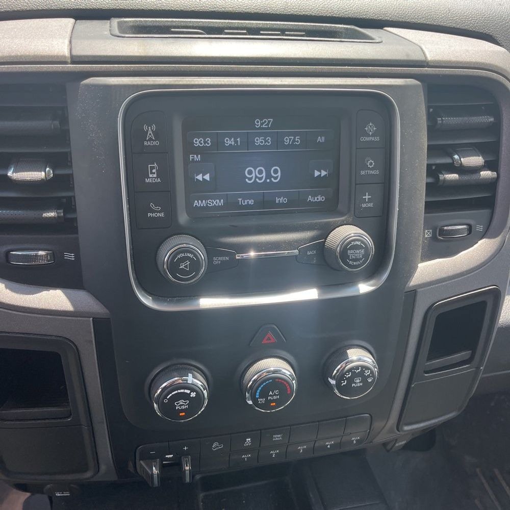 Used 2018 RAM 2500 Tradesman w/ Chrome Appearance Group AWD/4WD image 8