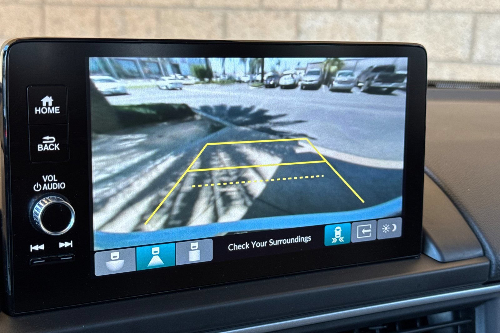 Used 2025 Honda Pilot Touring image 21