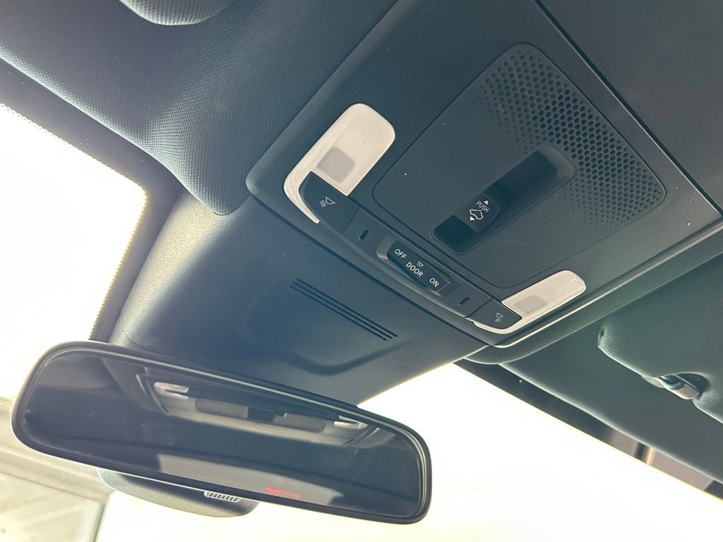 Used 2023 Honda CR-V Sport image 21