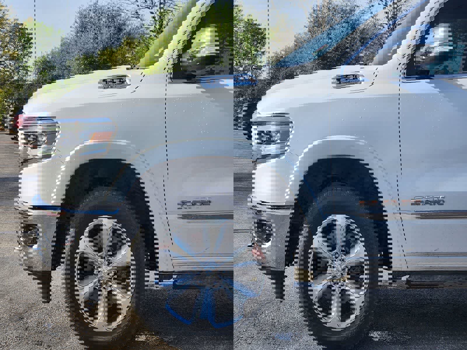 Used 2022 RAM 1500 Limited image 8