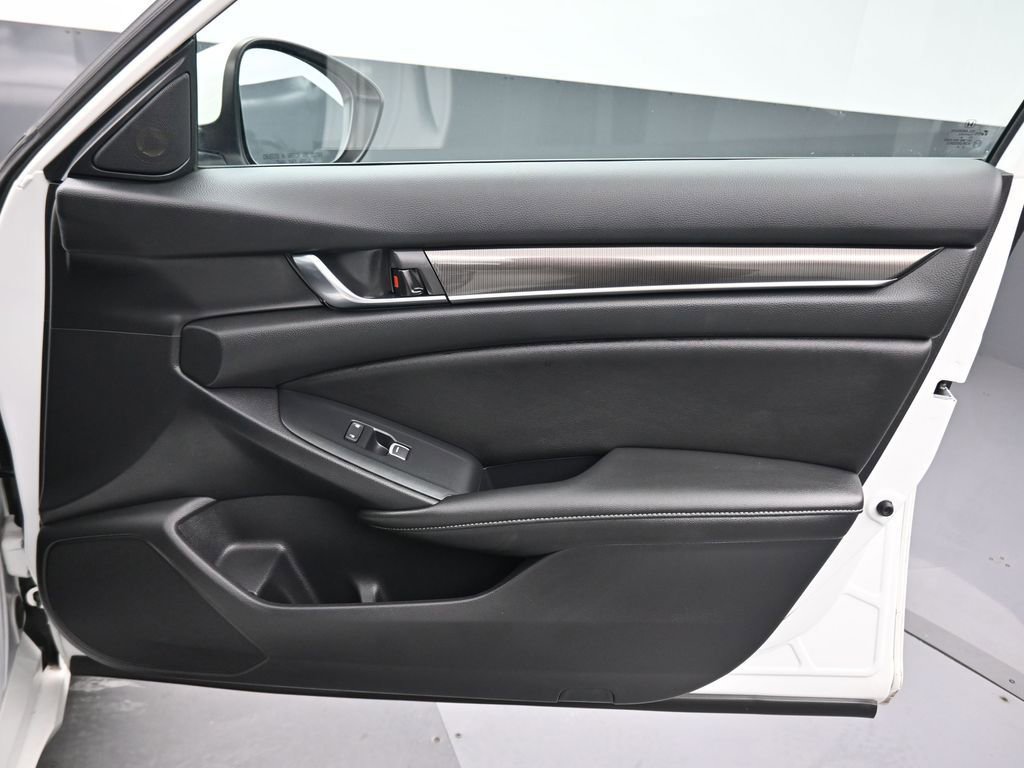 Used 2019 Honda Accord Sport image 41