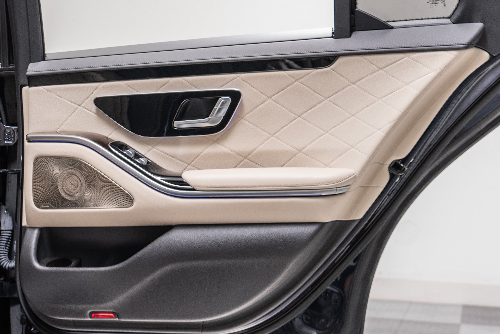 Used 2022 Mercedes-Benz S 580 4MATIC Sedan image 43