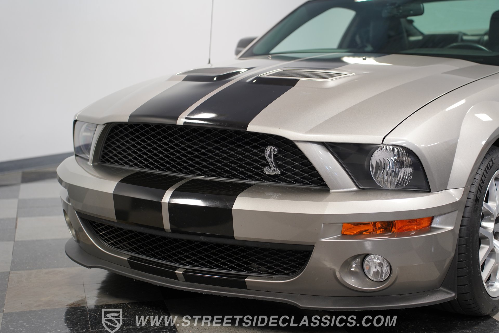 Used 2009 Ford Mustang Shelby GT500 RWD image 20