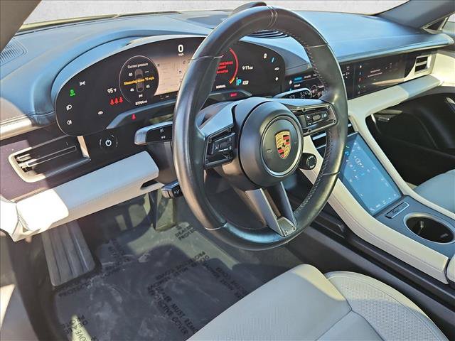 Used 2022 Porsche Taycan 4 Cross Turismo AWD/4WD image 10