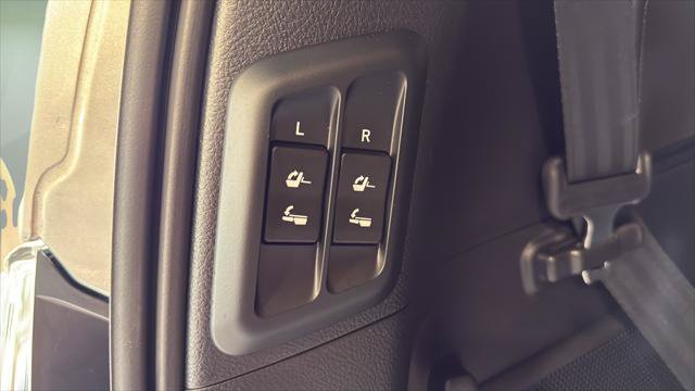 Certified 2022 Lexus GX 460 Premium w/ Premium Plus Package AWD/4WD image 19
