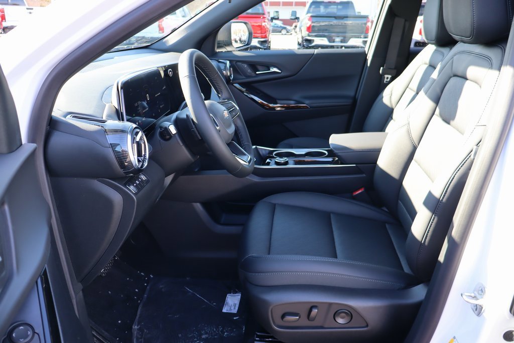 New 2026 Chevrolet Equinox LT w/ Convenience Package II image 4