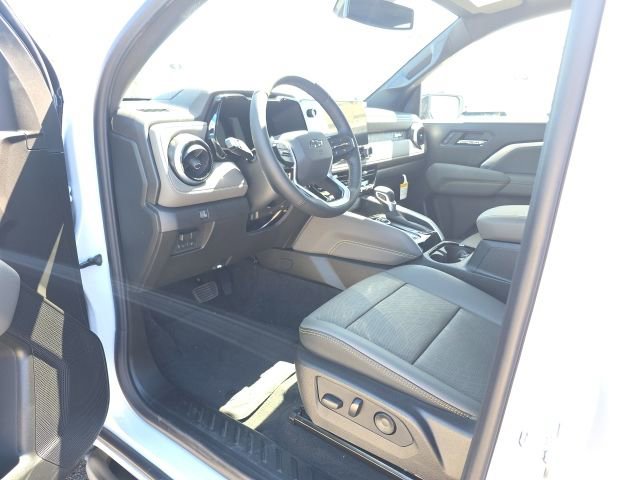New 2026 Chevrolet Colorado ZR2 w/ Midnight Edition AWD/4WD image 16
