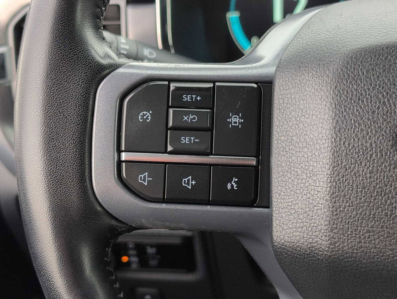 Used 2023 Ford F150 Lariat image 22