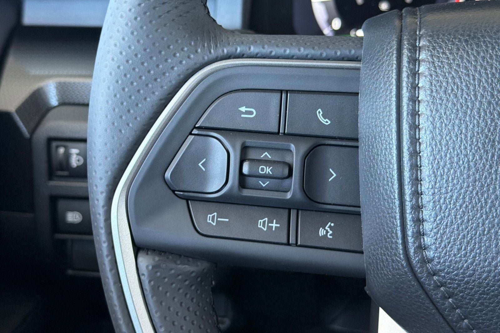 New 2026 Toyota 4Runner Limited AWD/4WD image 28