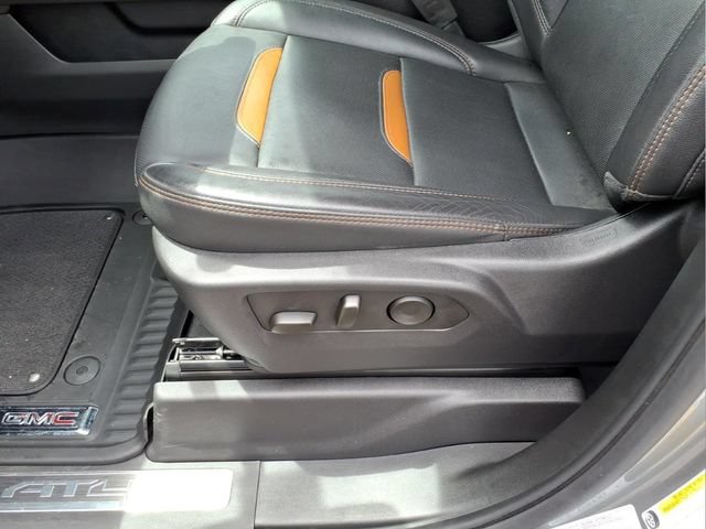 Used 2025 GMC Sierra 2500 AT4 AWD/4WD image 17