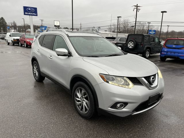 Used 2015 Nissan Rogue SL w/ SL Premium Package AWD/4WD image 10