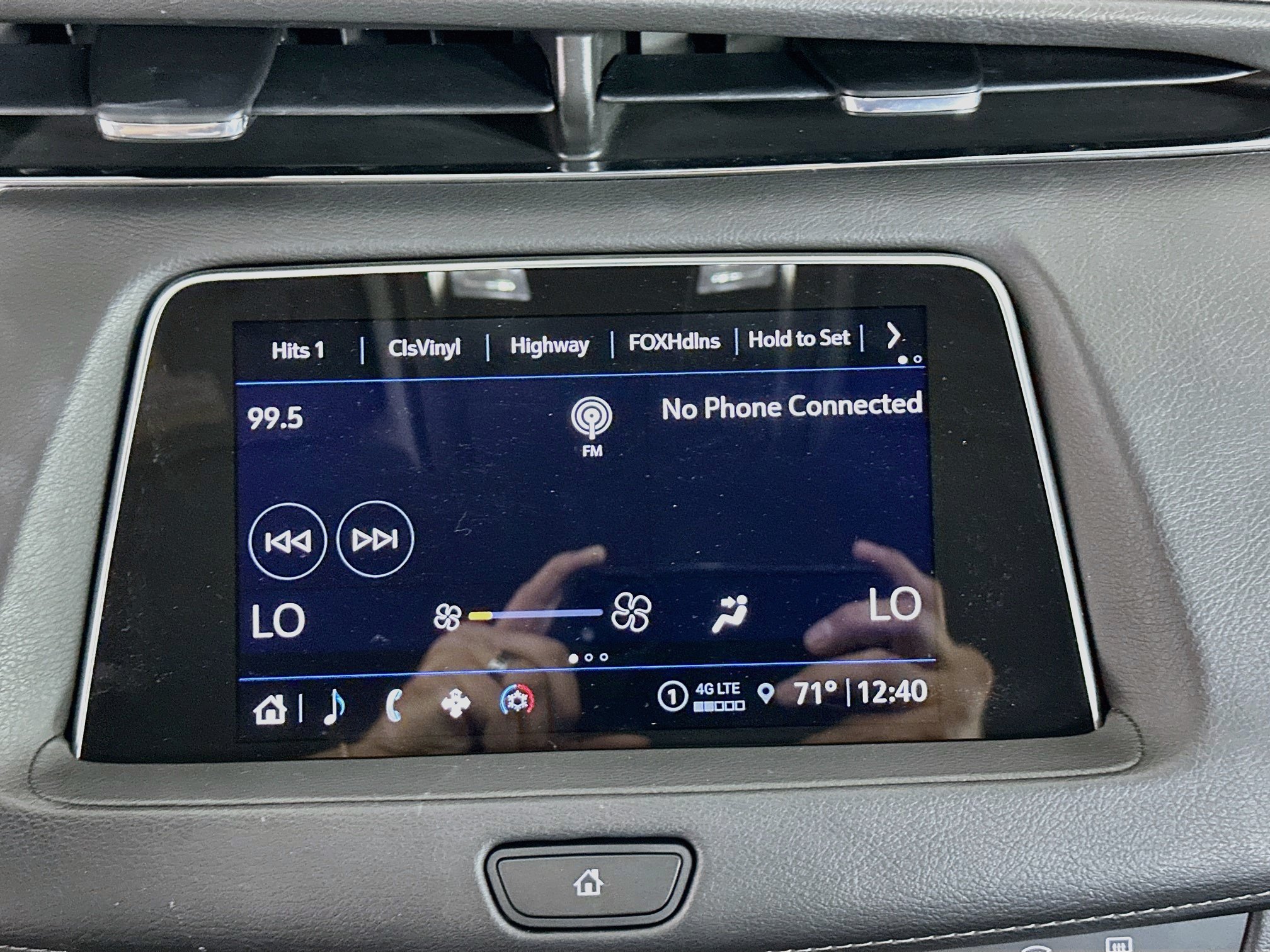 Used 2023 Cadillac XT4 Luxury FWD image 21