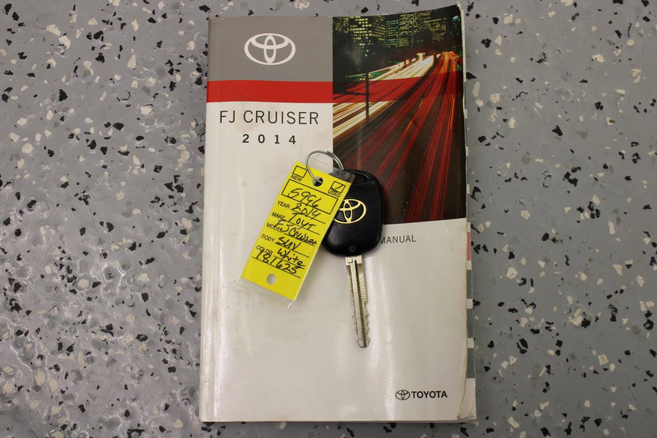Used 2014 Toyota FJ Cruiser 4WD w/ Upgrade Package image 82