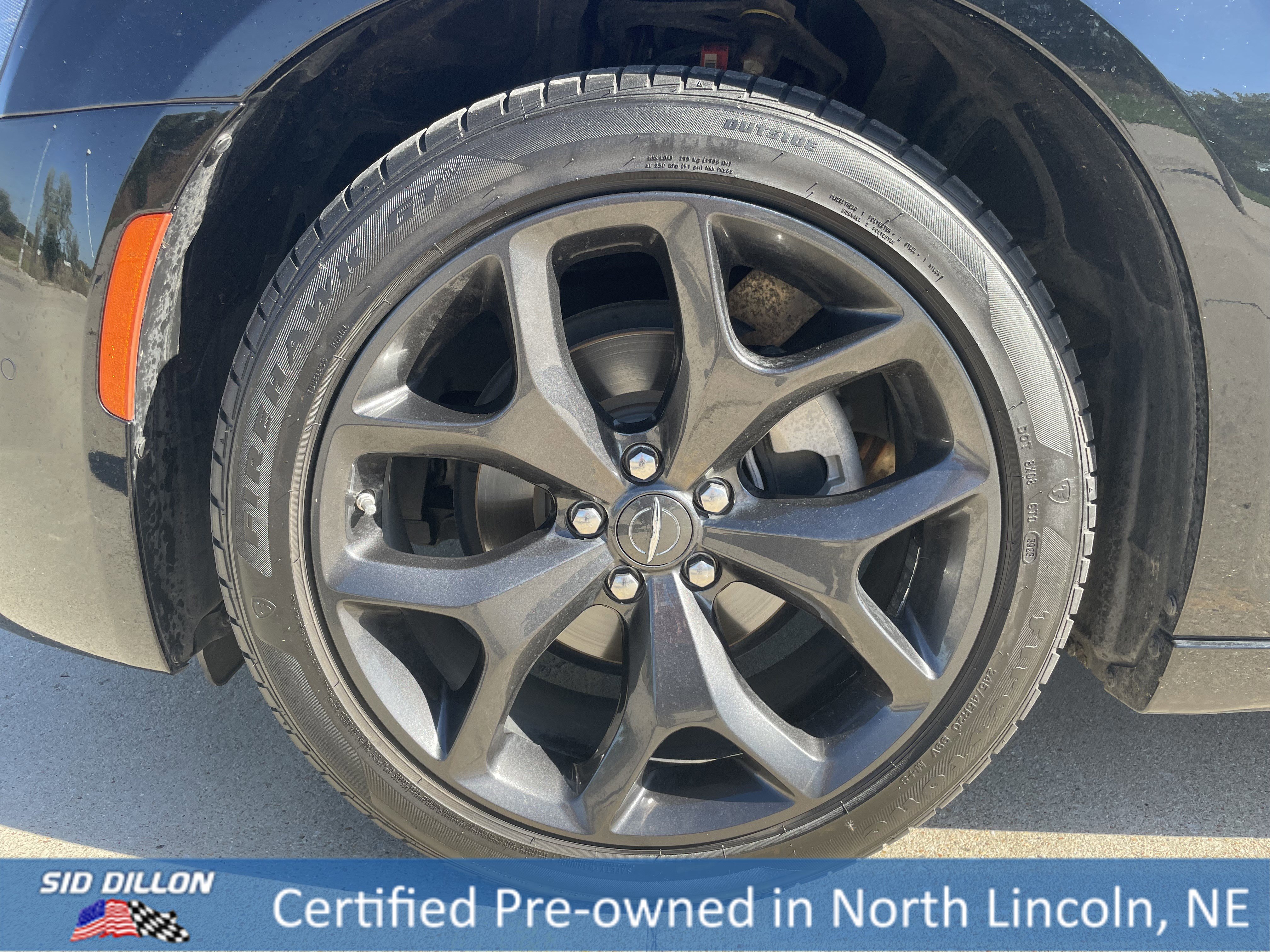 Used 2023 Chrysler 300 Touring w/ Safetytec Plus Group image 9