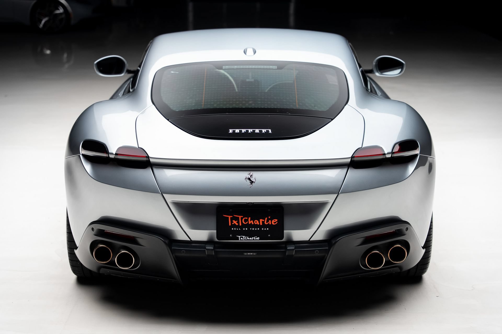 Used 2021 Ferrari Roma RWD image 26