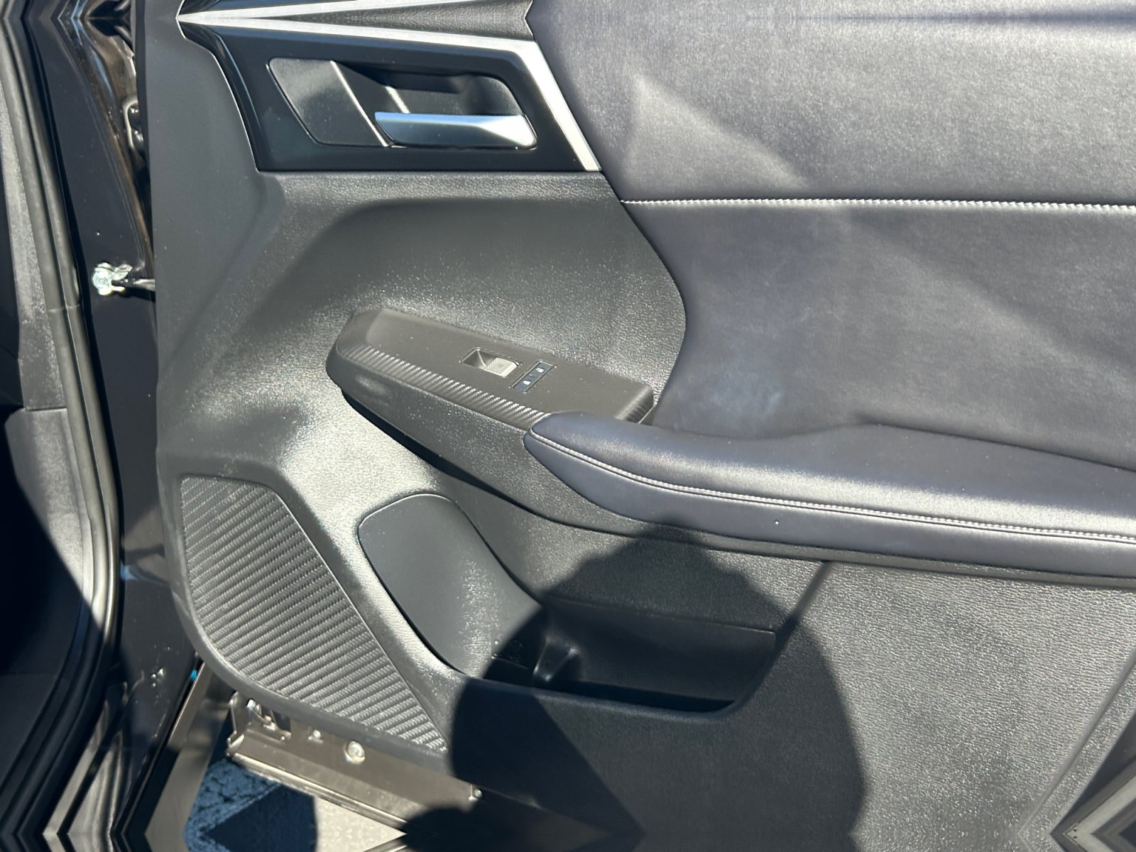 Used 2024 Mitsubishi Outlander SE FWD image 16